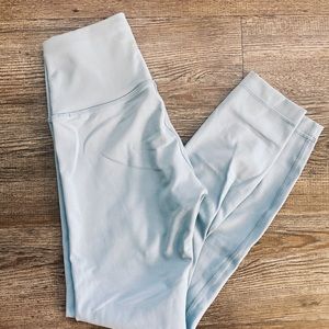 Lululemon Wunder Train Leggings 25”